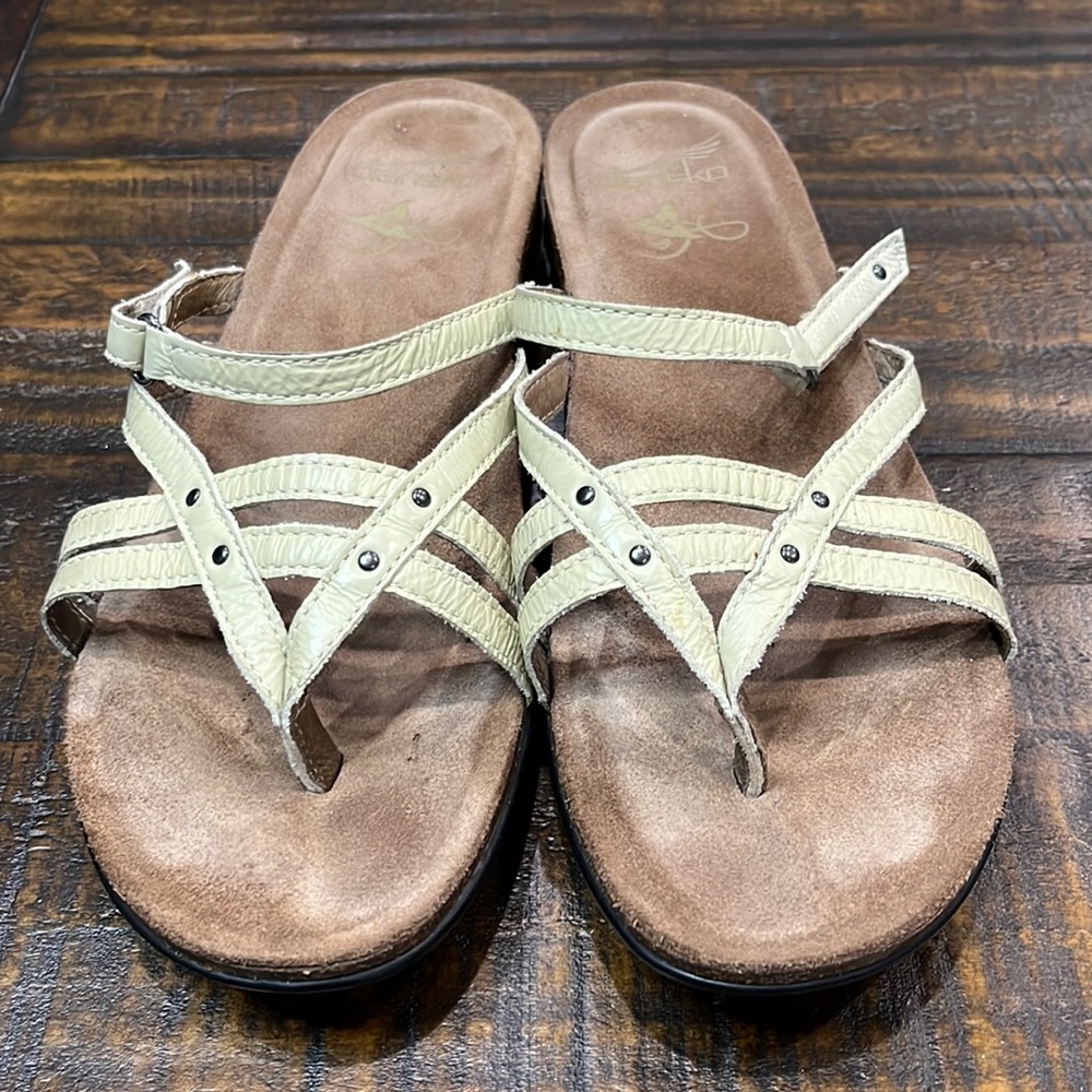Dansko sandals Dansko flip flops, suede footbed,cork rubber sole, clog sole
